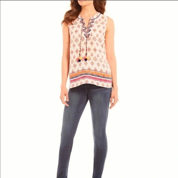 Chelsea & Theodore Linen Embroidered Boho Top Size L NWT - Picture 13 of 13